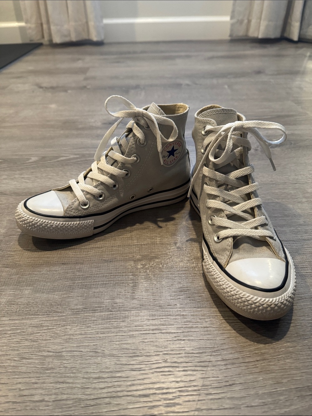Converse Chuck Taylor All Star High Top Gray Sneakers Women’s Size 5